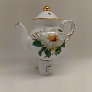 Magnolia Teapot Nightlight and Oil Burner